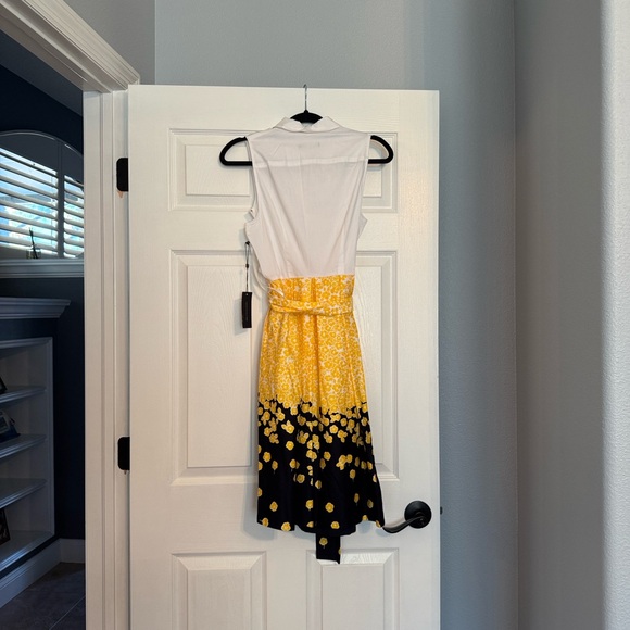 Tommy Hilfiger Sleeveless Collared Fit & Flare Dress Yellow Floral NWT - Picture 3 of 5